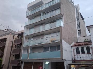 Departamento de 2 habitaciones, Benito Juárez · Departamento de 101 m² con 2 Recámaras en Venta en Narvarte Poniente