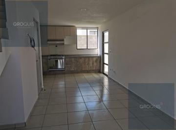 Casa · 2 Recámaras · 1 Estacionamiento · Casa en Fraccionamiento Capital Sur