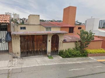 Casa de 3 habitaciones, Naucalpan de Juárez · Casa en Venta en Paseo del Quetzal 200, Lomas Verdes