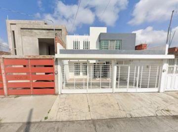Casa de 3 habitaciones, Morelia · Casa en Venta en Agustin Arriaga Rivera Morelia Michoacan