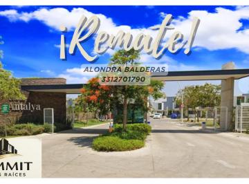 Casa en condominio de 3 habitaciones, San Pedro Tlaquepaque · Casa en Remate Bancario Coto Antalya San Pedro Tlaquepaque