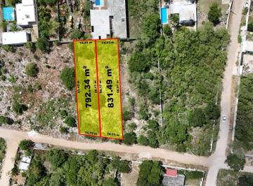 Terreno / Lote , Mérida · En Venta en Dzitya Dos Terrenos Juntos con 1623.83 m²