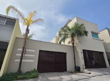 Casa de 3 habitaciones, Monterrey · Casa en Cumbres Elite 8vo Sector, Monterrey