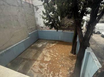 Casa de 5 habitaciones, Benito Juárez · 250 m² Terreno, Casa con Uso Mixto, 5 Espacios,2 Autos
