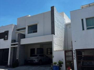 Casa de 3 habitaciones, Monterrey · Casa en Renta en Cumbres Elite 7 Sector en Monterrey