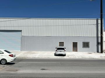 Bodega comercial · 430m² · 5 Estacionamientos · Bodega en Renta en San Felipe, Sobre Bravo, Torreón, Coahuila.