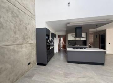 Casa de 4 habitaciones, Cancún · Casa Nueva en Venta en Vía Cumbres