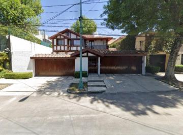 Casa de 4 habitaciones, Miguel Hidalgo · ¡Hermosa Casa con 828 m² de Terreno y 4 Recámaras en Remate Bancario en Lomas de Chapultepec!