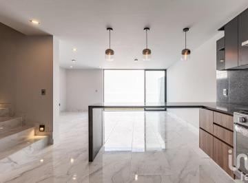 Casa · 145m² · 3 Recámaras · 2 Estacionamientos · Casa en Venta en Blvb Bosques de Santa Anita