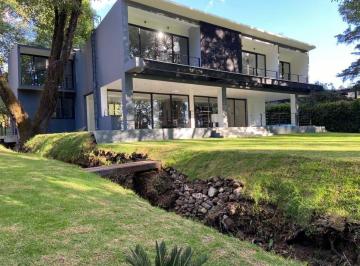 Casa de 4 habitaciones, Valle de Bravo · Casa en Venta Dentro de Rancho Avándaro