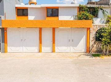 Casa de 4 habitaciones, Nezahualcóyotl · Casa en Venta en B. de Irlanda, Bosques de Aragón, Cdad. Nezahualcóyotl, México