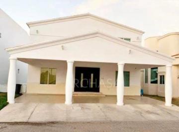 Casa de 4 habitaciones, Mazatlán · Casa en Coto Exclusivo Puerta Al Mar, en La Marina Mazatlán!