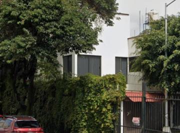 Casa de 3 habitaciones, Tlalpan · Casa en Venta Coapa Muy Bien Ubicada Cerca de Plaza Comercial y Escuelas