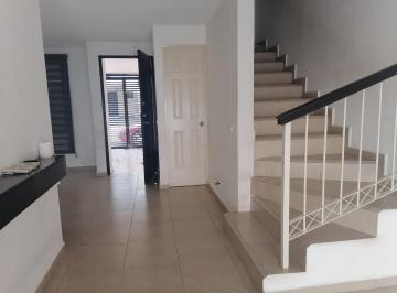 Casa · 170m² · 3 Recámaras · - Cv Casa Venta Guadalupe