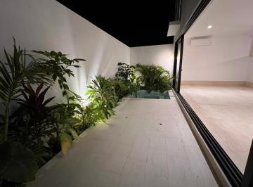 Casa · 267m² · 3 Recámaras · 2 Estacionamientos · Venta Casa 3 Rec. Av Urano Res. Losantos Cancun