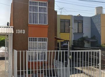 Casa de 3 habitaciones, Guadalajara · Casa en Venta en Rio Tizapan Guadaljara Jalisco