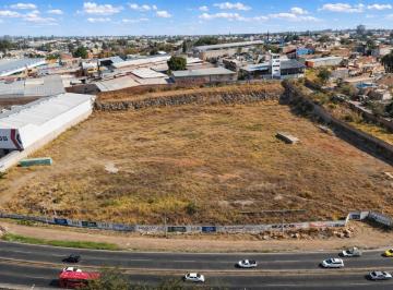 Terreno / Lote , Zapotlanejo · Renta de Terreno Comercial Y/o Industrial Cercano a La Central Camionera Guadalajara, Jal.