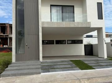 Casa de 2 habitaciones, Alvarado · Punta Tiburón Ofrece Una Exclusiva Casa en Venta, Ubicación Privilegiada en Veracruz