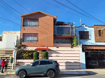 Casa de 5 habitaciones, Pachuca · Casa en Venta de Oportunidad en Pachuca en Real del Valle Precio por Debajo del Valor Avaluo