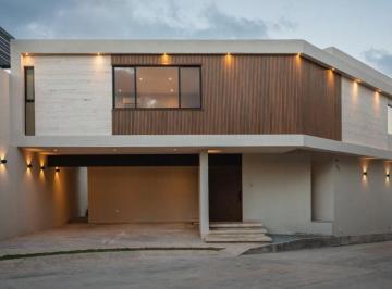 Casa de 3 habitaciones, San Luis Potosí · Casa en Venta en San Ángel V con Cocina de Diseño Triangular