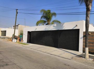 Casa en condominio de 3 habitaciones, León · Casa en Venta en Gran Jardin