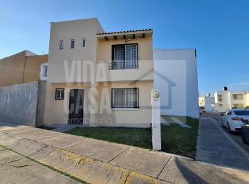 Casa en condominio · 100m² · 3 Recámaras · 3 Estacionamientos · Casa en Condominio en Fraccionamiento Rancho Santa Mónica
