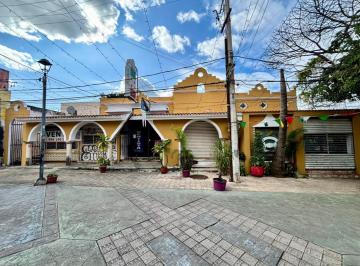Edificio · 1086m² · Plaza Comercial en Sm²2 Andador Peatonal Tulipanes, Cancun