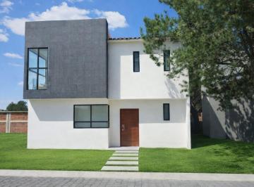 Casa en condominio · 220m² · 3 Recámaras · 2 Estacionamientos · Casa en Condominio en San Mateo Atenco