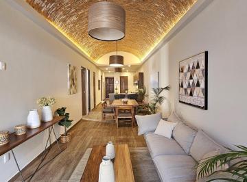 Casa · 137m² · 3 Recámaras · 2 Estacionamientos · Casa de Una Planta 3 Habitaciones Muy Cerca del Centro