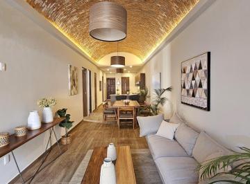 Casa · 137m² · 3 Recámaras · 2 Estacionamientos · Casa de Una Planta 3 Habitaciones Muy Cerca del Centro
