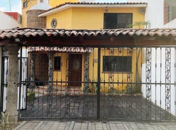 bb0637bbf19ec85cd8774fdb5b735c23d600871cff87b2953d3f63876e5d5dba · Casa en Venta en Arboledas, Querétaro