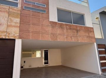 Casa de 4 habitaciones, Cuautlancingo · Casa en Venta en San Pedro Cholula