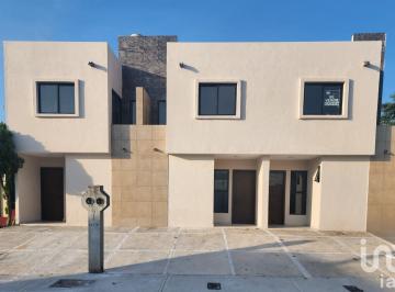 Casa · 79m² · 2 Recámaras · 2 Estacionamientos · Casa 2 Recamaras Colonia Valente Diaz Residencial del Bosque