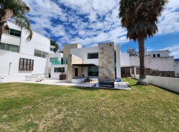 Casa de 3 habitaciones, Querétaro · Casa en Venta en Balcones Coloniales, Queretaro, con Alberca Propia