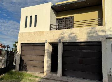 Casa de 4 habitaciones, Hermosillo · Casa en Venta en Montecarlos
