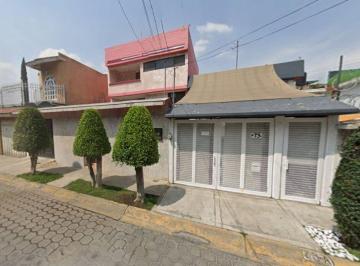 Casa de 3 habitaciones, Nezahualcóyotl · Venta de Casa en Bosques de Aragon