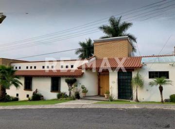 Casa de 5 habitaciones, Atlatlahucan · Venta Casa en Paseo Tabachines, Lomas de Cocoyoc, Atlatlahucan, Morelos
