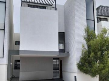 Casa en condominio de 4 habitaciones, El Marqués · Casa en Renta en Sabinos Residencial Zibata Queretaro