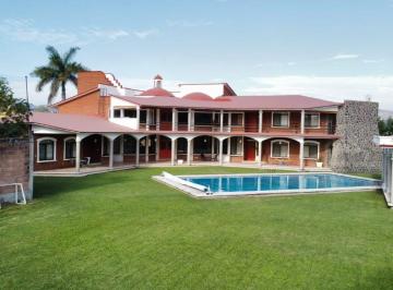 Quinta de 12 habitaciones, Yautepec · Venta de Propiedad con 2500 m de Terreno en Yautepec