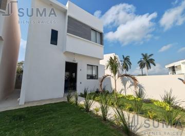 Casa · 84m² · 2 Recámaras · 1 Estacionamiento · Casa en Venta en Fracc. Viena, Tampico Tamaulipas.