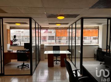 Oficina · 75m² · 2 Recámaras · 1 Estacionamiento · Oficina en Venta en Colonia del Valle con Lugar de Estacionamiento
