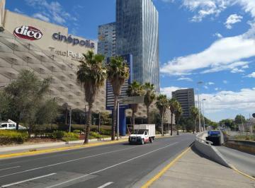 Local en centro comercial , Guadalajara · Local en Renta Plaza Pabellon