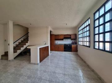 Casa · 234m² · 3 Recámaras · 1 Estacionamiento · Casa Comercial en Venta en Civac 1a Sección, Jiutepec, Morelos