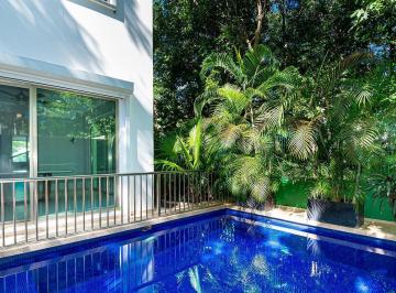 Casa · 344m² · 5 Recámaras · 3 Estacionamientos · Casa en Residencial Cumbres en Venta