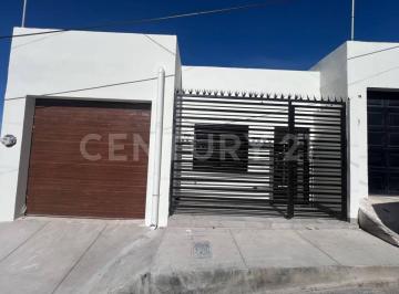 Casa · 154m² · 5 Recámaras · 1 Estacionamiento · Casa en Venta Amp. San Jorge Chihuahua