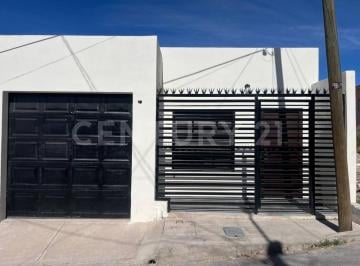 Casa · 150m² · 5 Recámaras · 1 Estacionamiento · Casa en Venta Ampliacion San Jorge Chihuahua