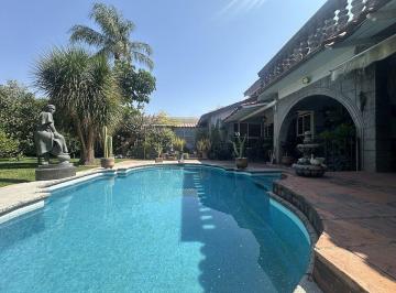 50d2dea9e9c970c53fae0f6723082d99b82ef2997fbcf8bbd9fa75e40df945b3 · Casa en Venta en Palmira, Fracc. Las Garzas con Vigilancia