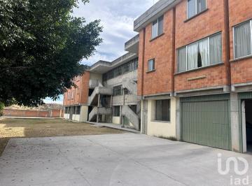 Edificio · 1396m² · 20 Recámaras · 2 Estacionamientos · Edificio en Venta en Fracc. Lomas del Gachupin, Aguascalientes Sup. 6,000 m²
