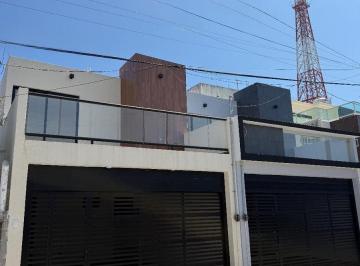 Casa · 180m² · 3 Recámaras · 2 Estacionamientos · Casa en Venta en Lomas del Mar, Boca del Rio, Detras de Telever