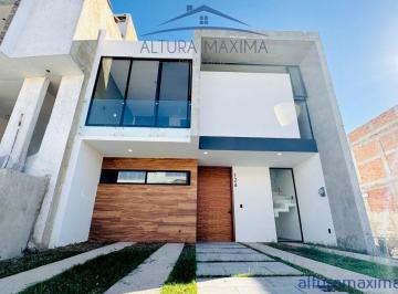 Casa en condominio de 3 habitaciones, Zapopan · Casa Nueva en Venta Capital Norte Coto Grand Zapopan